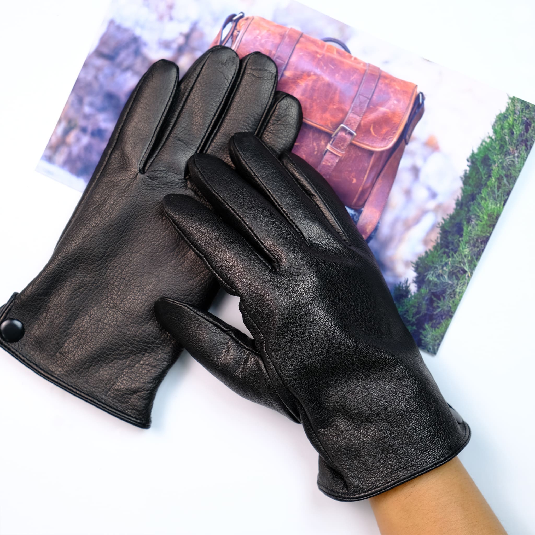 Chất da dê đanh chắc có bề mặt da lỳ chống xước chống rách tốt