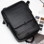 Ba lô được thiết kế với nhiều ngăn lớn nhỏ đáp ứng đầy đủ nhu cầu để đồ của mỗi người