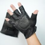 Lòng bàn tay GHN01 có tấm đệm êm mềm mại bảo vệ bàn tay mang tới cảm giác cầm nắm thoải mái